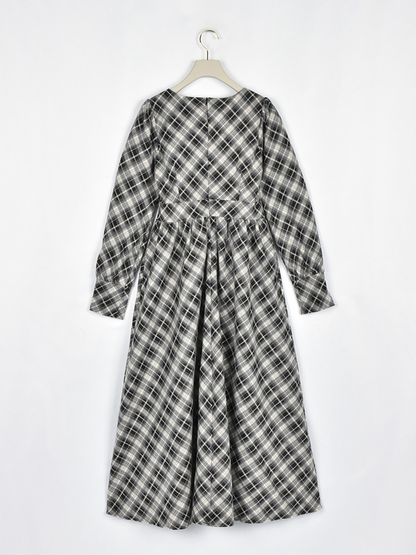 スクエアネックフレアワンピース 詳細画像 フラワー 16