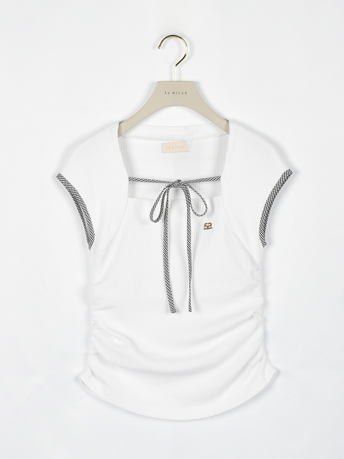 【新品・匿名配送】AnMILLE パイピングリボンTシャツ 白 パイピングリボンTシャツ｜evelyn（エブリン）公式通販サイト
