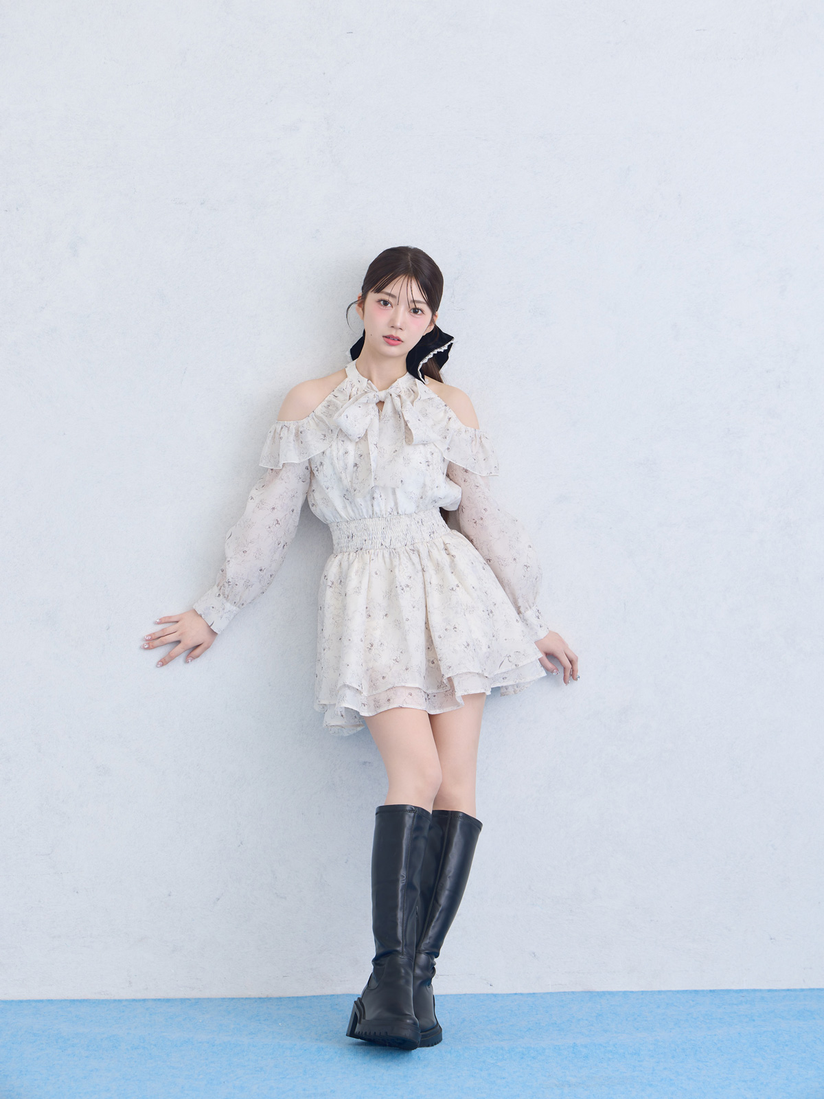 アンミール コールドショルダーフラワーワンピース オフホワイト コールドショルダーフラワーワンピース|An MILLE(アンミール