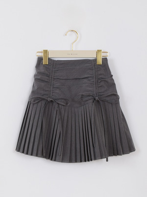 ドロストプリーツスカート