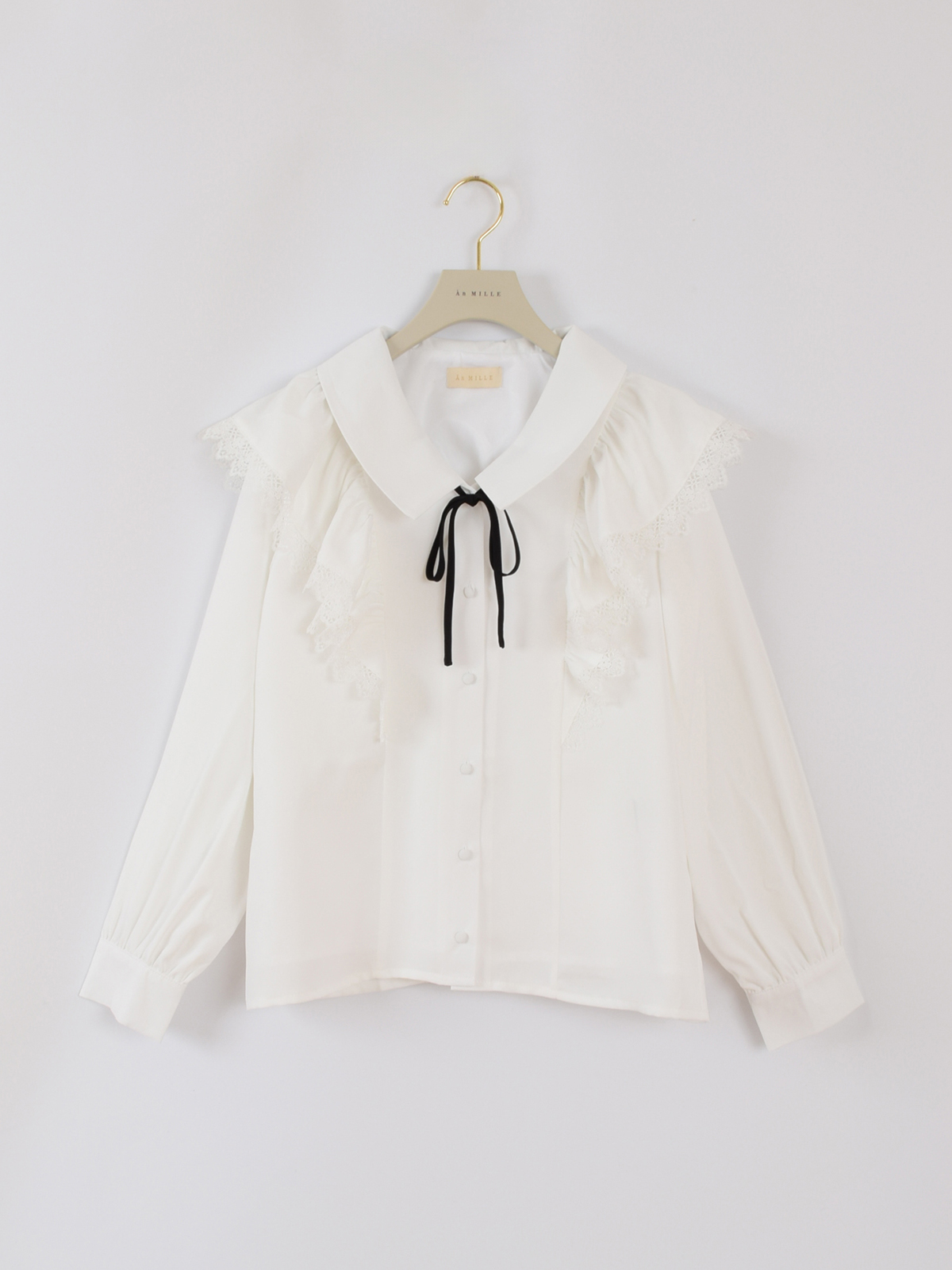 レースフリルクラシックブラウス｜evelyn（エブリン）公式通販サイト