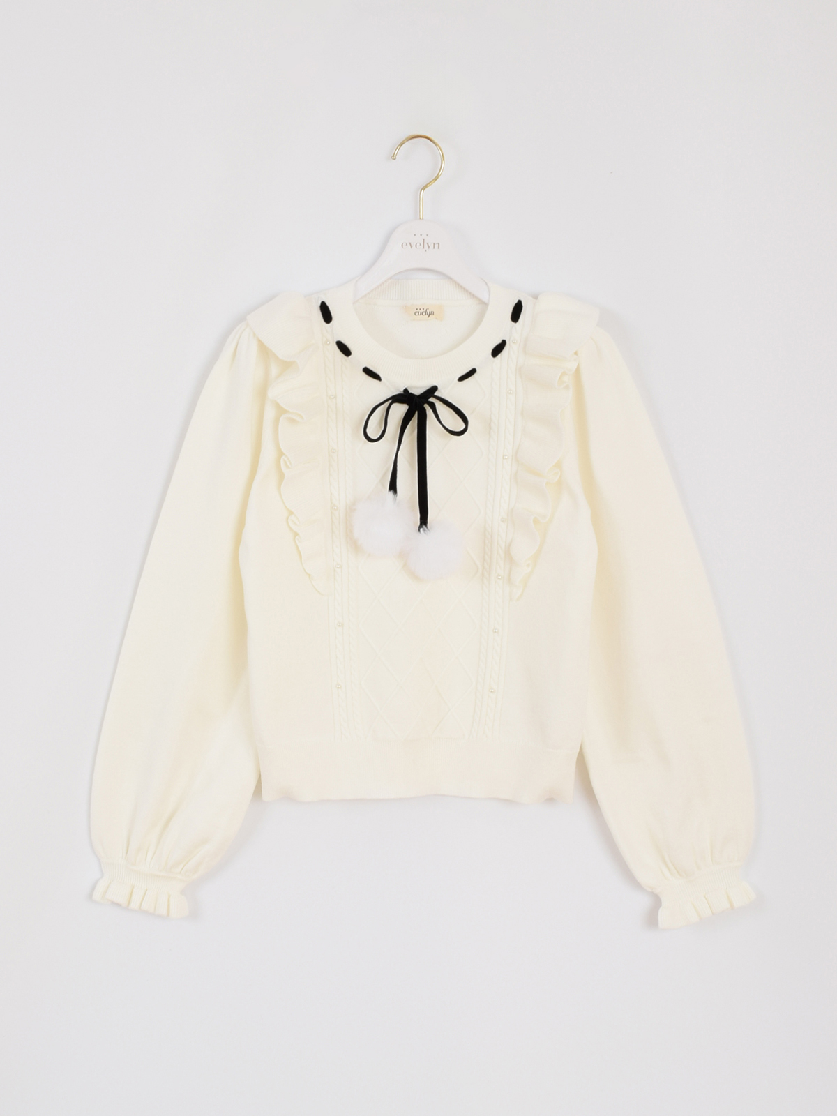 ファーリボンフリルニット｜evelyn（エブリン）公式通販サイト
