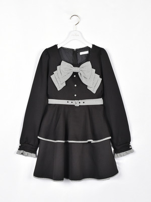 ビッグリボンティアードワンピース