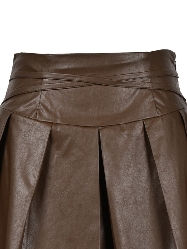 Cross Leather Pleats Skirt 詳細画像 ブラック 11