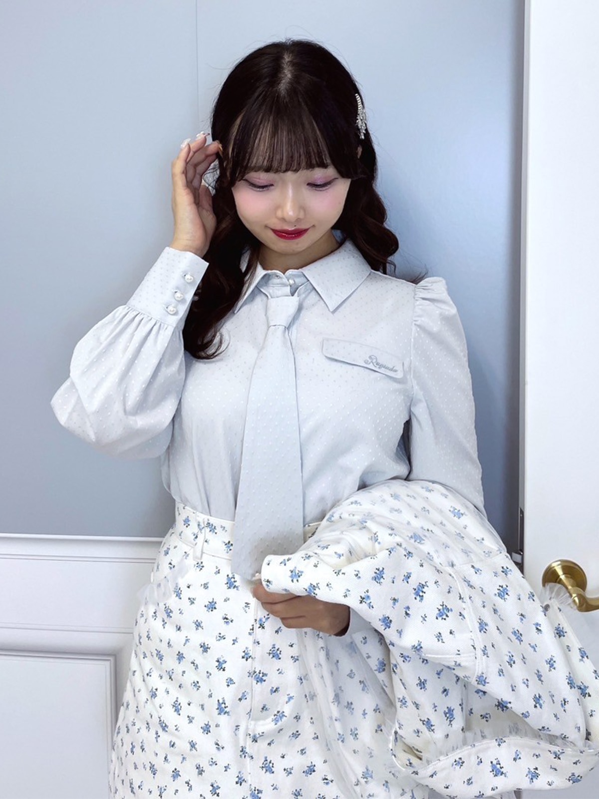 evelyn　ネクタイ付きシャツ　エブリン　長袖　ブラウス　レディース ネクタイ付きシャツ｜evelyn（エブリン）公式通販サイト