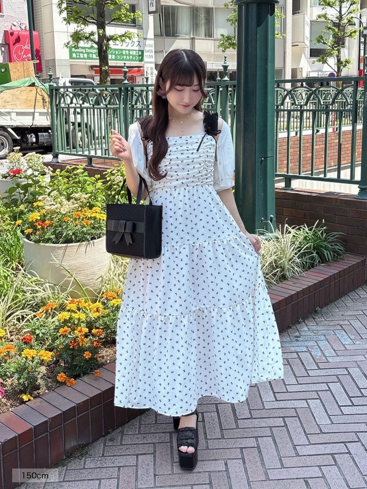 evelyn 肩あき 花柄 フリルワンピース OP - メルカリ