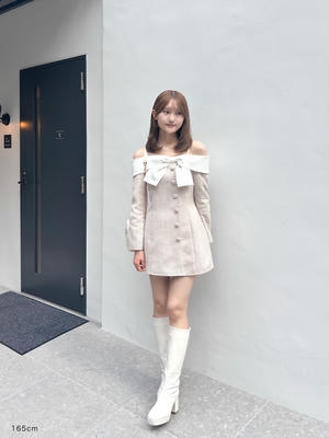 サイドリボンオフショルワンピース