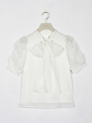 ギャザーパフリボンブラウス