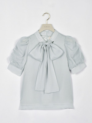 ギャザーパフリボンブラウス