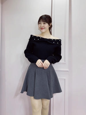 リボンパールオフショルニット