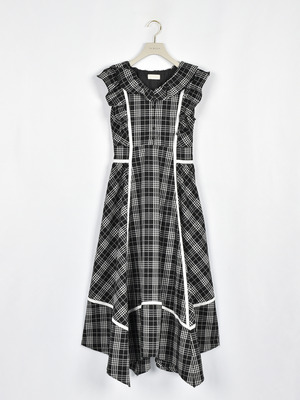 切り替えパーツワンピース