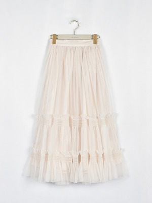 シャーリングチュールスカート