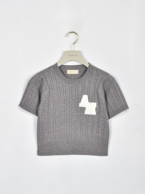 コンパクトワッペンニット