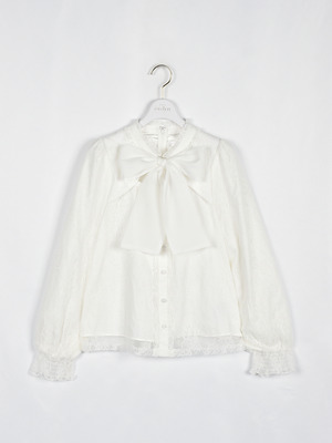 チョーカーレースリボンブラウス