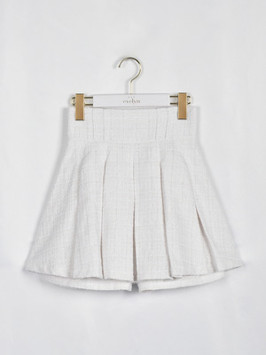 タックプリーツスカート