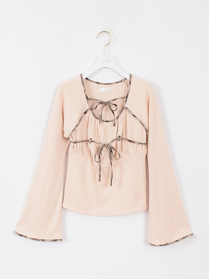 チェックパイピングリボントップス